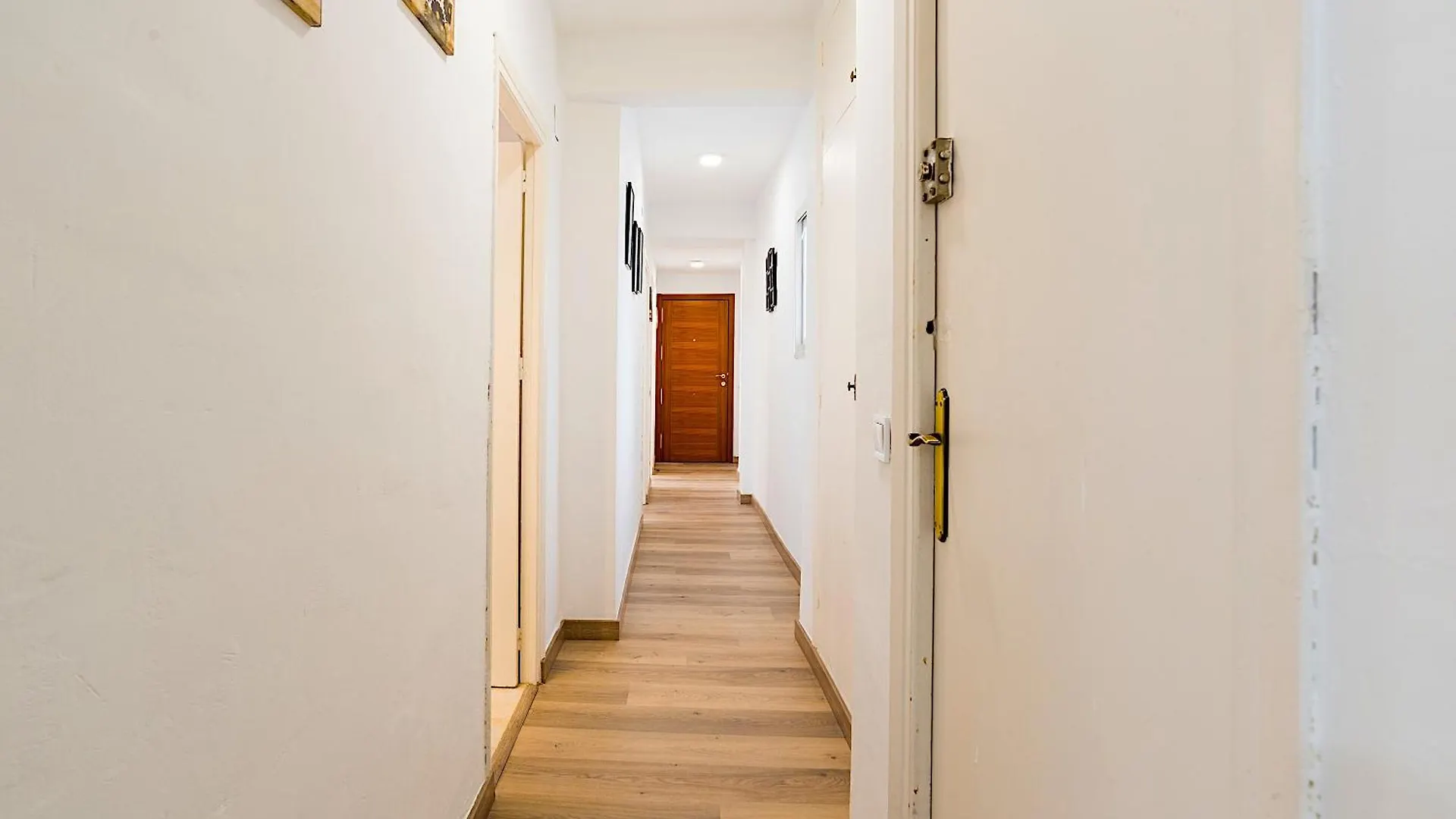 Sohocenter Apartment 2 Rooms Young People Only Μάλαγα 0*,